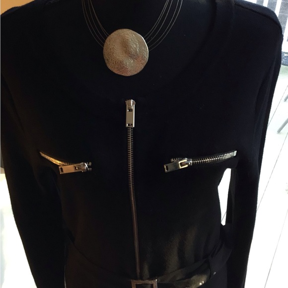 Black Dress Long Sleeve, Zippered In Front by Designer INC - Picture 5 of 9